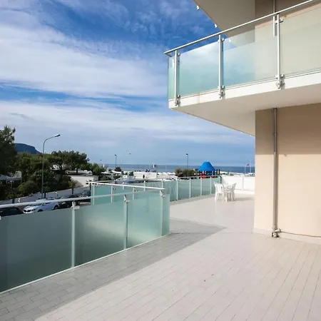 Apartman M146 - Marcelli, Bilocale Fronte Mare Con Ampio Terrazzo